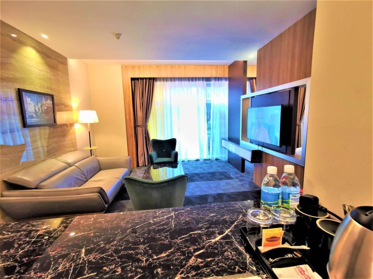 Prestigo Hotel - Johor Bharu Johor Bahru Esterno foto