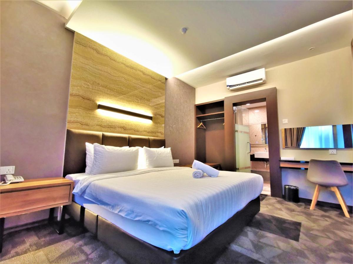 Prestigo Hotel - Johor Bharu Johor Bahru Esterno foto