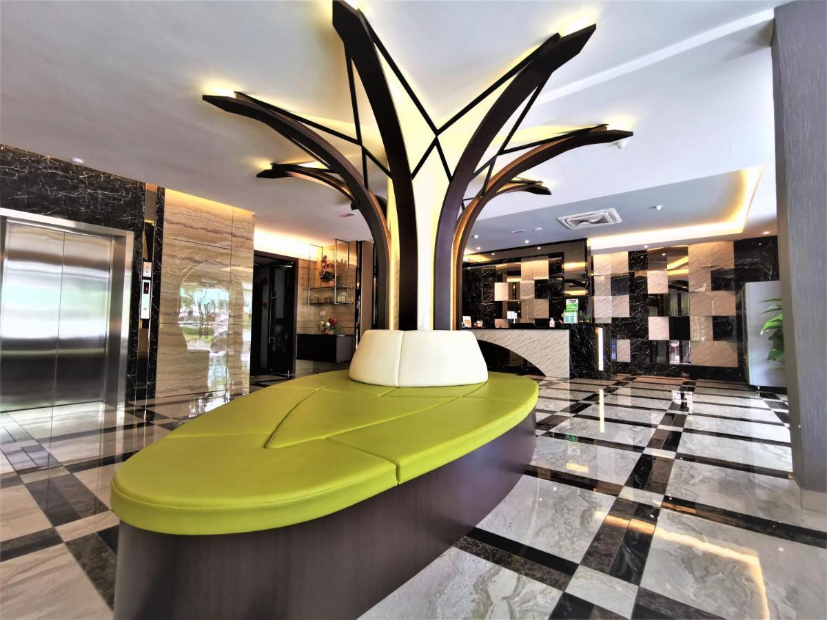 Prestigo Hotel - Johor Bharu Johor Bahru Esterno foto