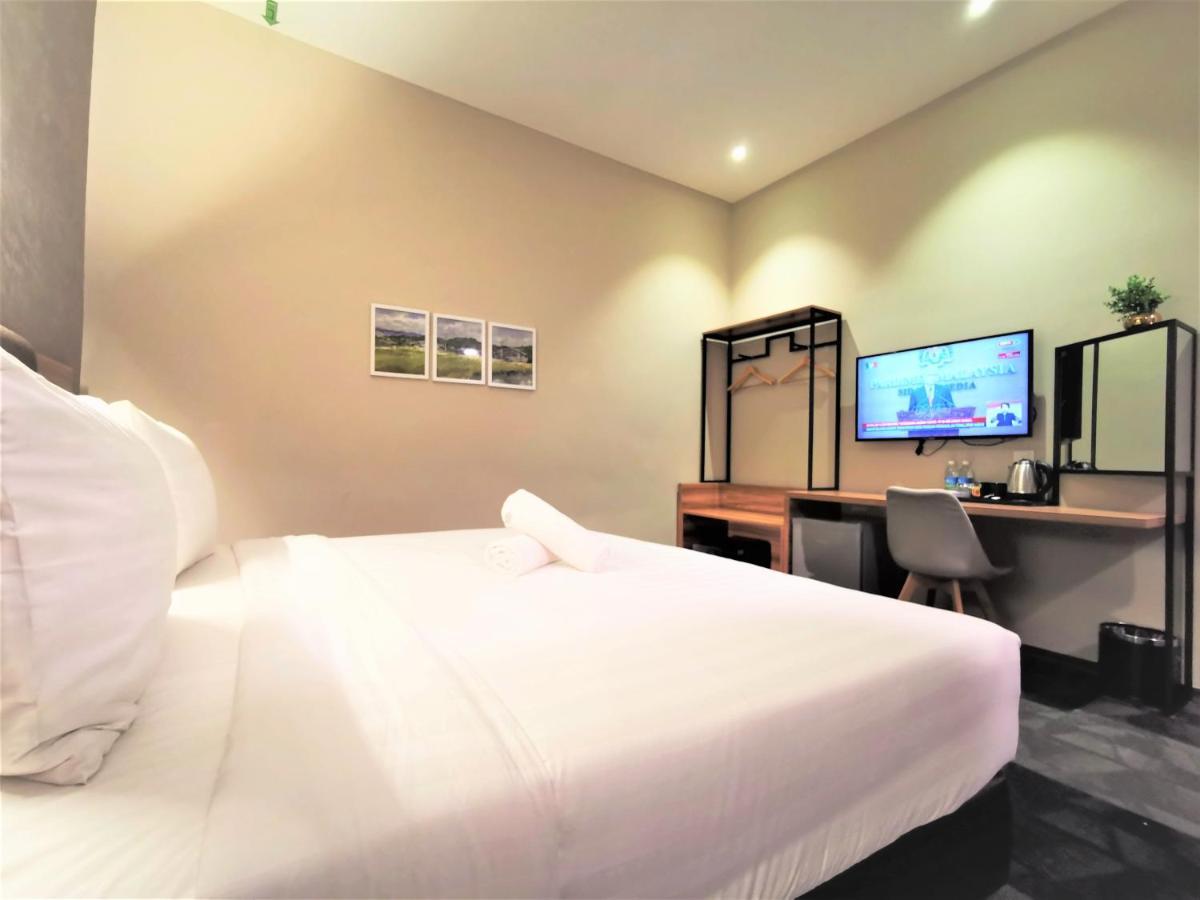 Prestigo Hotel - Johor Bharu Johor Bahru Esterno foto