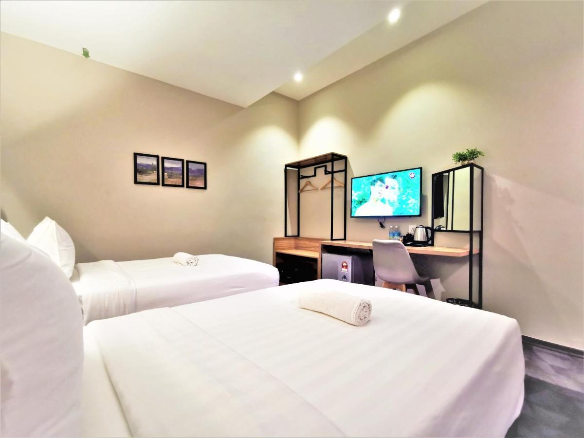 Prestigo Hotel - Johor Bharu Johor Bahru Esterno foto
