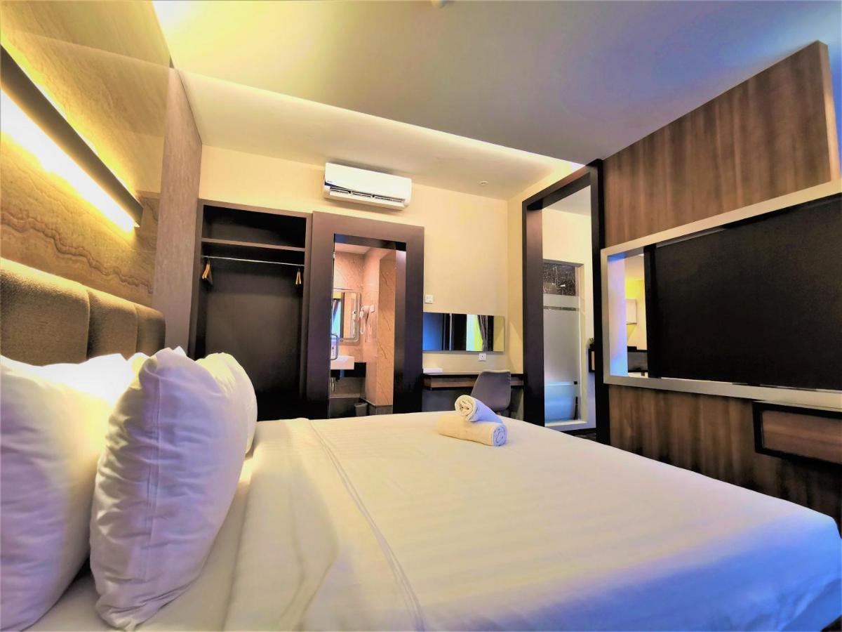Prestigo Hotel - Johor Bharu Johor Bahru Esterno foto