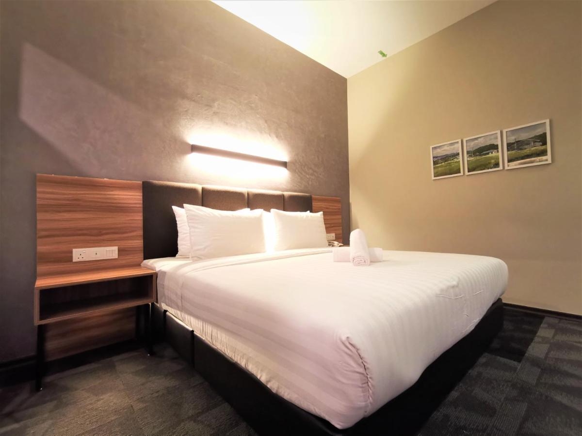 Prestigo Hotel - Johor Bharu Johor Bahru Esterno foto