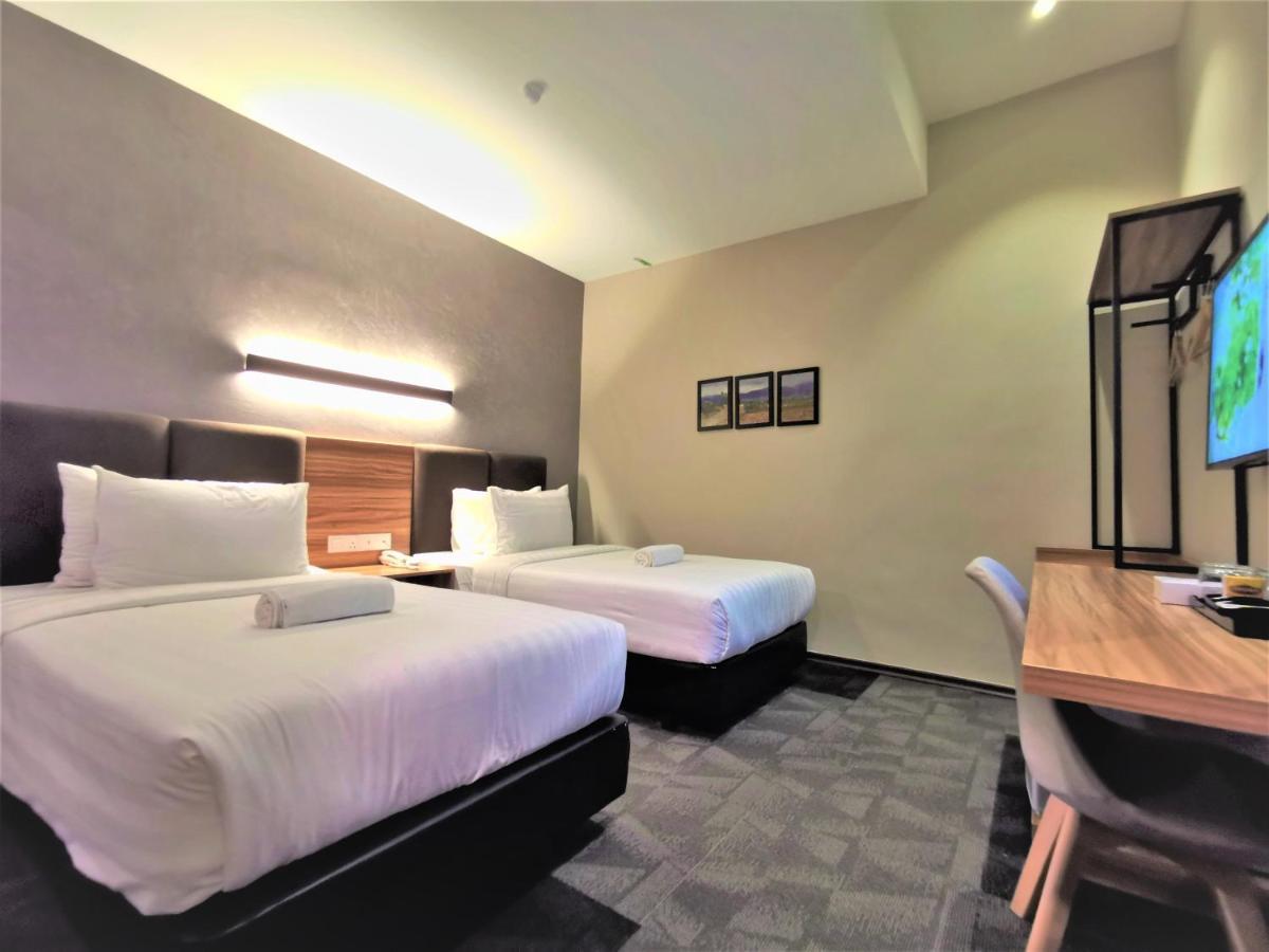 Prestigo Hotel - Johor Bharu Johor Bahru Esterno foto