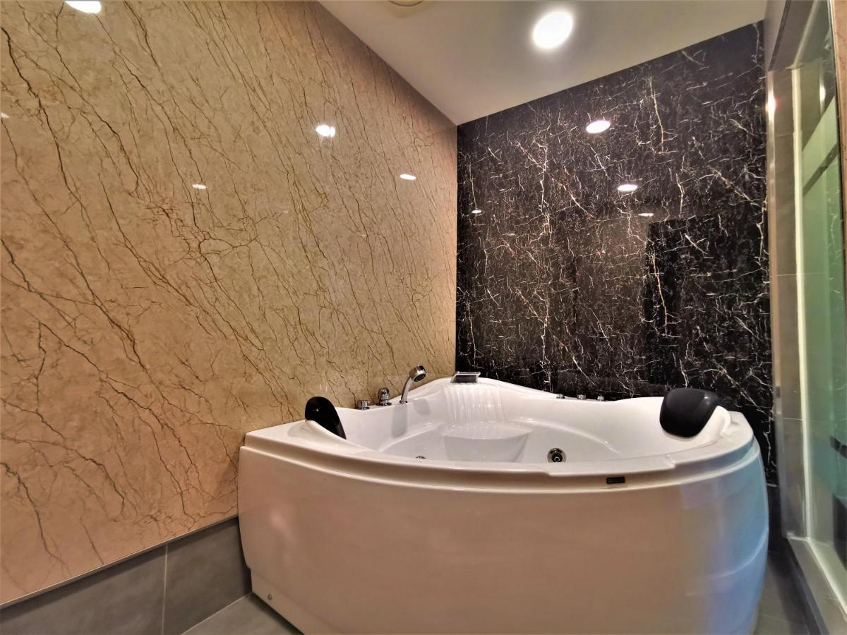 Prestigo Hotel - Johor Bharu Johor Bahru Esterno foto