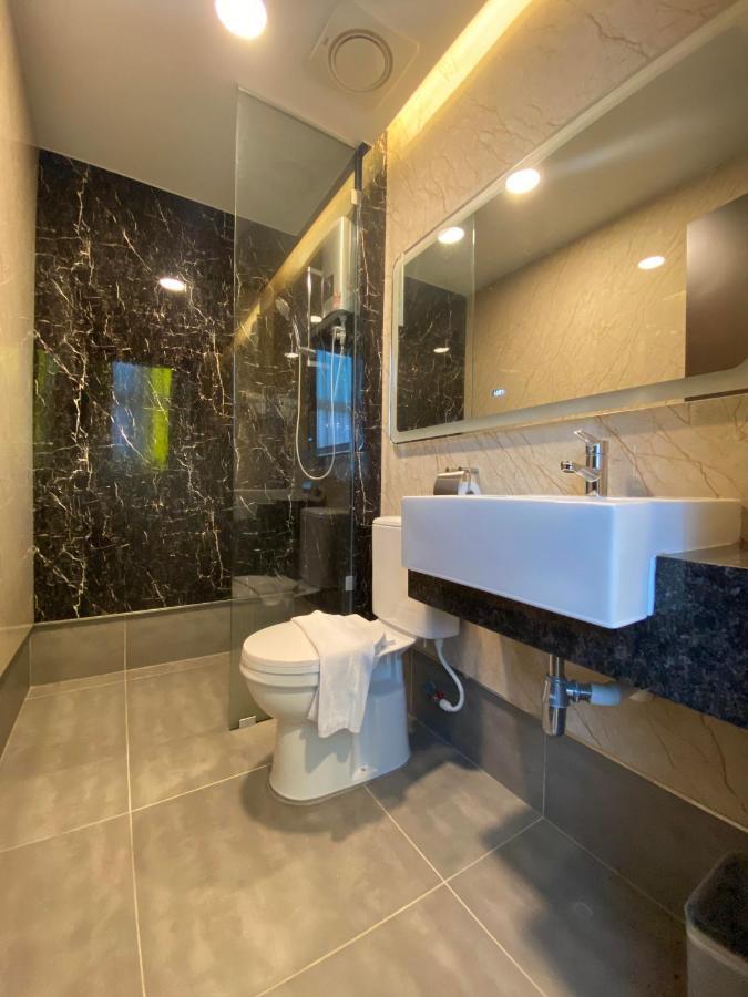 Prestigo Hotel - Johor Bharu Johor Bahru Esterno foto