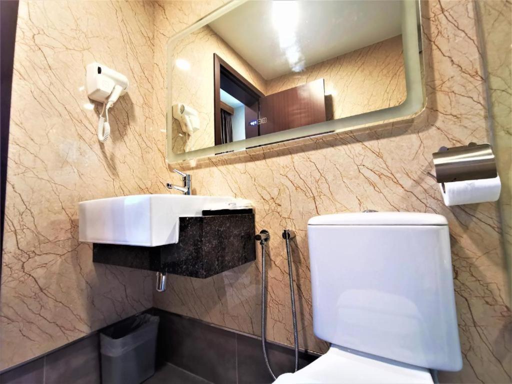 Prestigo Hotel - Johor Bharu Johor Bahru Esterno foto