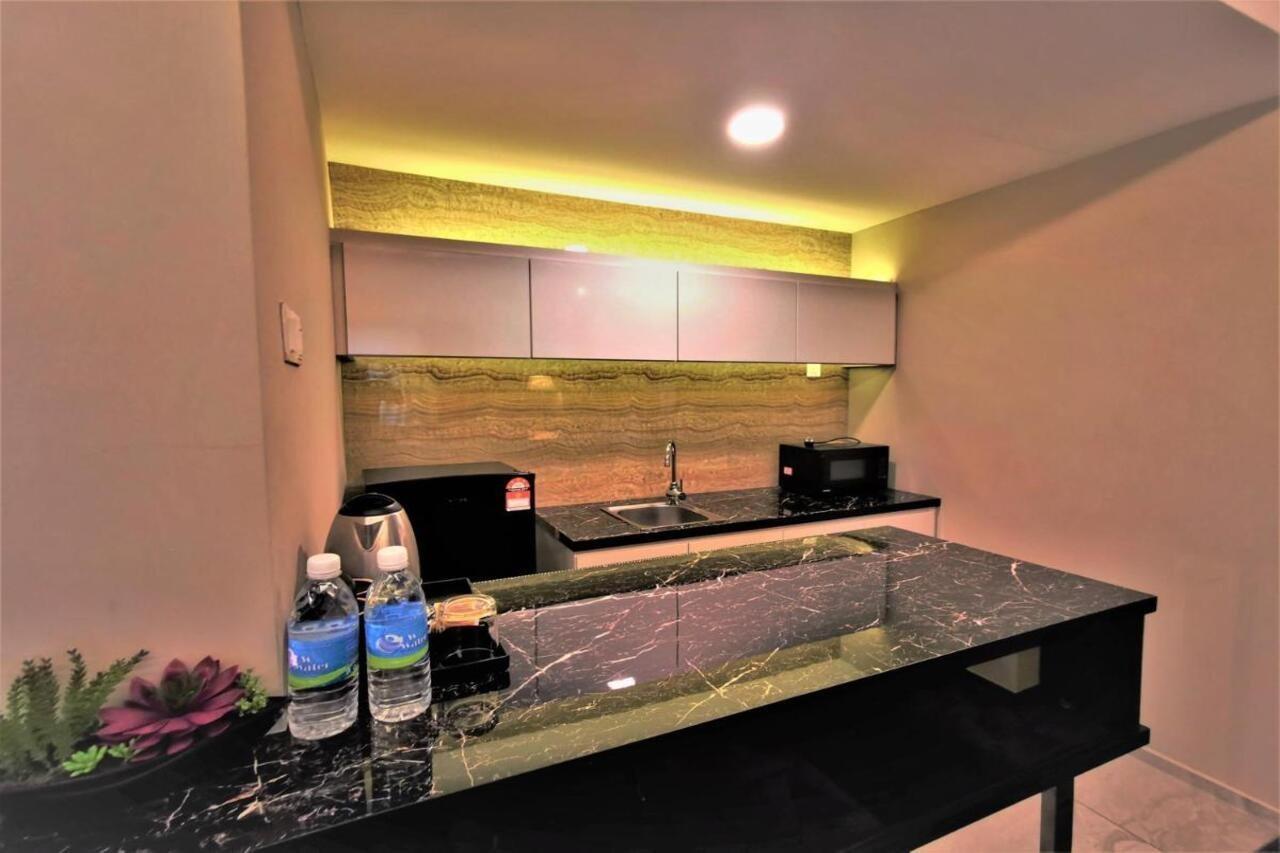 Prestigo Hotel - Johor Bharu Johor Bahru Esterno foto
