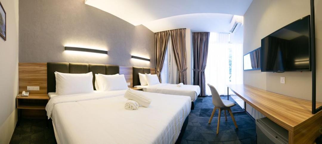 Prestigo Hotel - Johor Bharu Johor Bahru Esterno foto