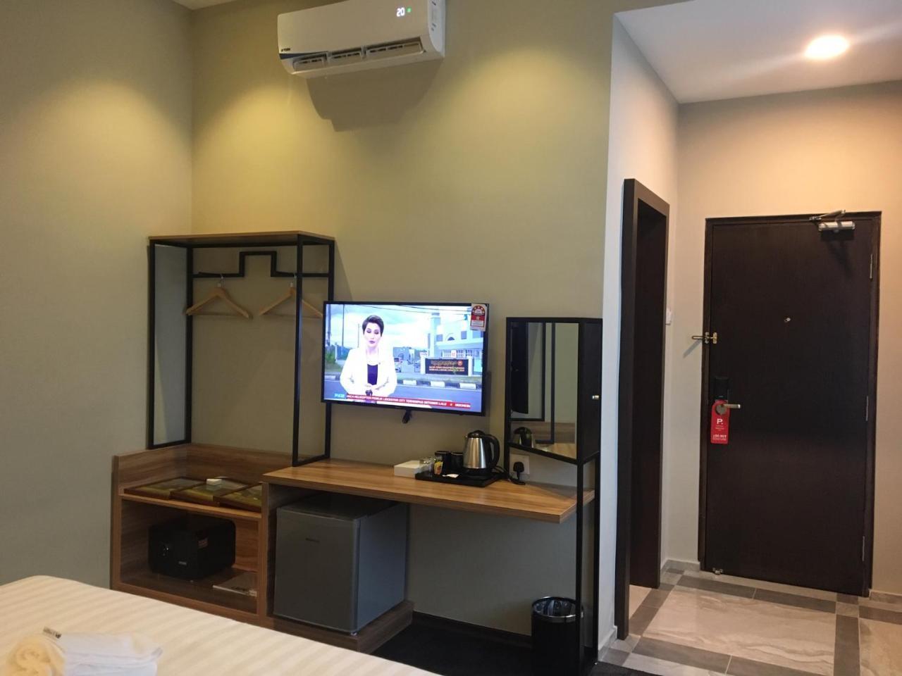 Prestigo Hotel - Johor Bharu Johor Bahru Esterno foto